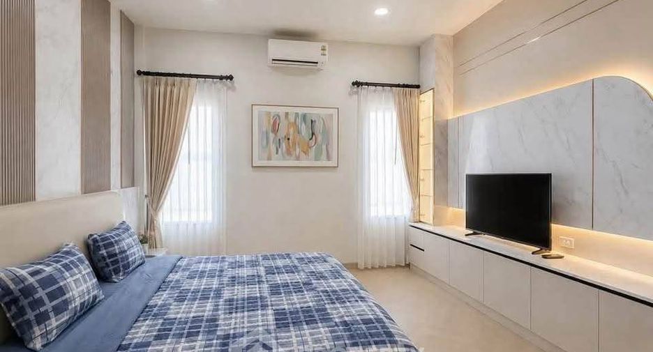 Haus zum Kauf mit 4 Zimmer in Bang Lamung, Chonburi