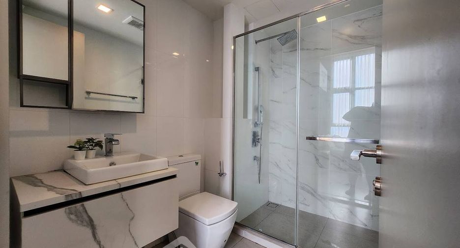 Condo en venta de 1 habitaciones en Phra Khanong, Bangkok