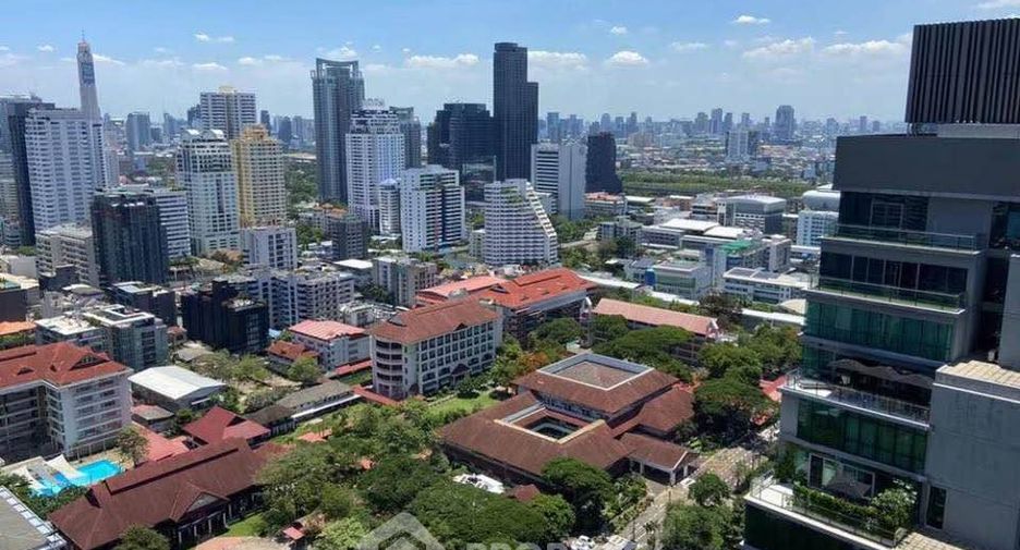 For sale 1 bed condo in Watthana, Bangkok