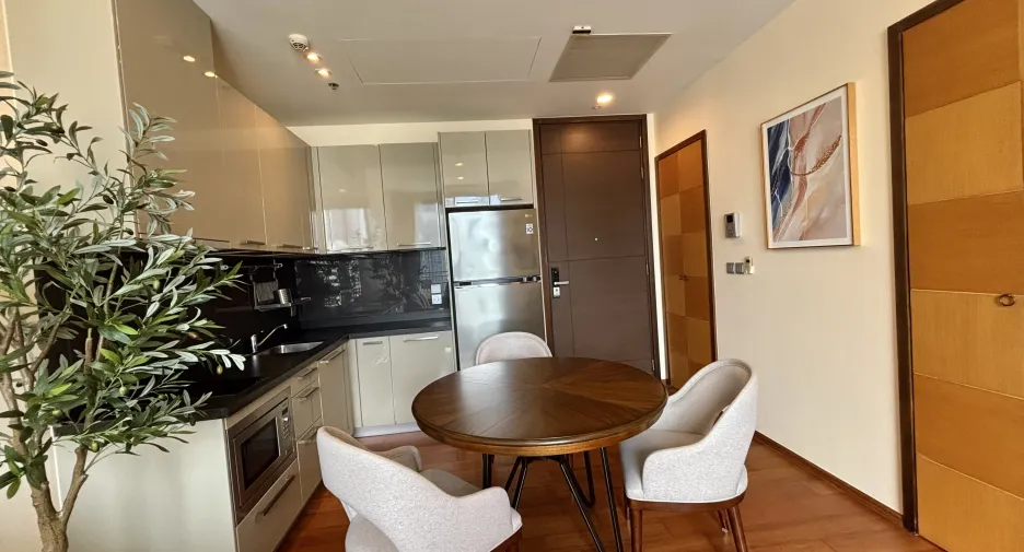 For sale 1 bed condo in Watthana, Bangkok
