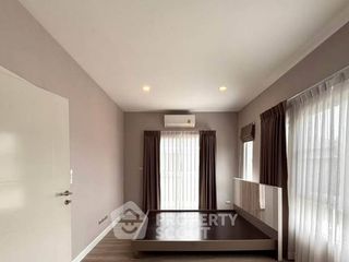 For sale 3 bedrooms house in Lat Krabang, Bangkok
