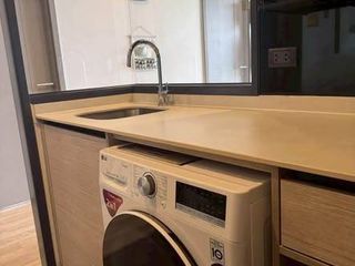 Condo en alquiler y en venta de 2 habitaciones en Bang Kapi, Bangkok