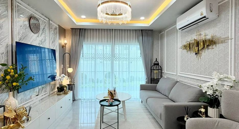 For sale 4 bedrooms townhouse in Bang Lamung, Chonburi