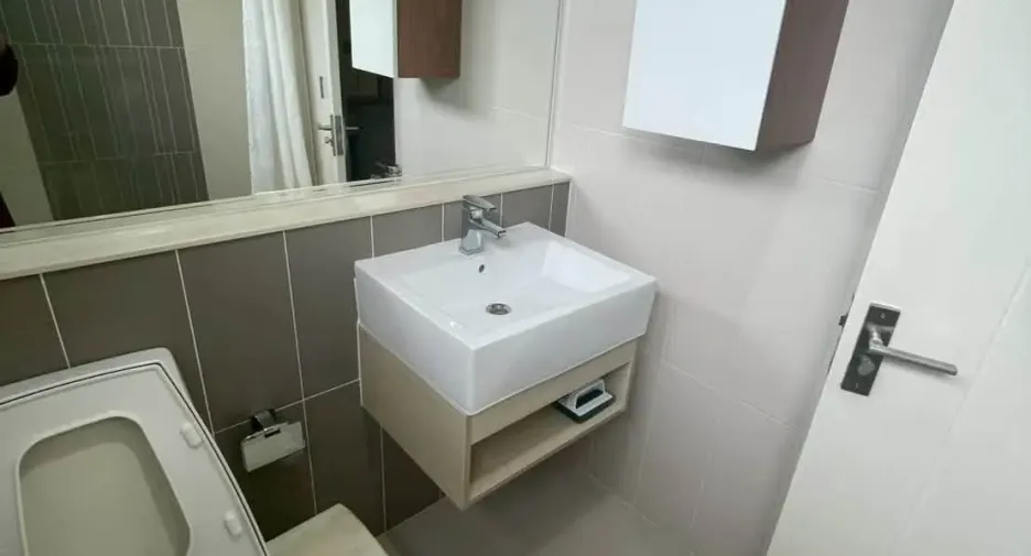 Reihenhaus zur Miete mit 3 Zimmer in Bang Kapi, Bangkok
