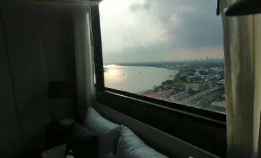 For sale 2 bedrooms condo in Mueang Samut Prakan, Samut Prakan