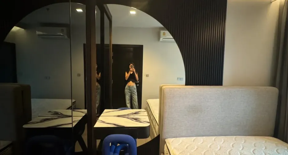 Condo en alquiler de 1 habitaciones en Huai Khwang, Bangkok