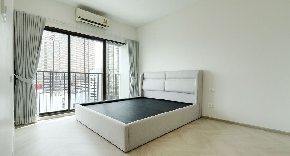 For rent 1 bed condo in Phaya Thai, Bangkok