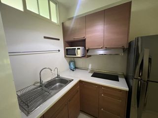 À vendre et à louer studio condo à Huai Khwang, Bangkok