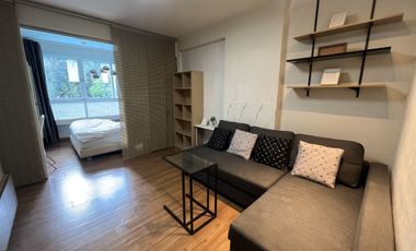 À vendre et à louer studio condo à Huai Khwang, Bangkok