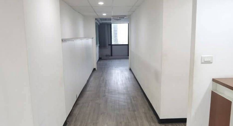 Condo en venta de 3 habitaciones en Watthana, Bangkok