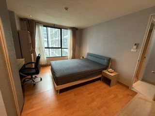 Condo en alquiler de 2 habitaciones en Phra Khanong, Bangkok