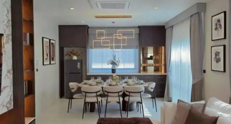 À louer 4 chambres maison à Bang Phli, Samut Prakan