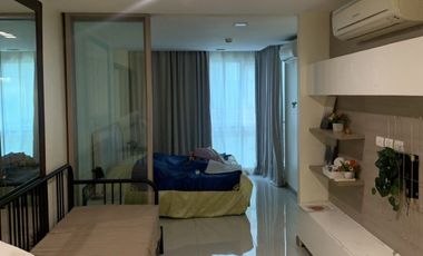 For sale 3 bedrooms condo in Watthana, Bangkok