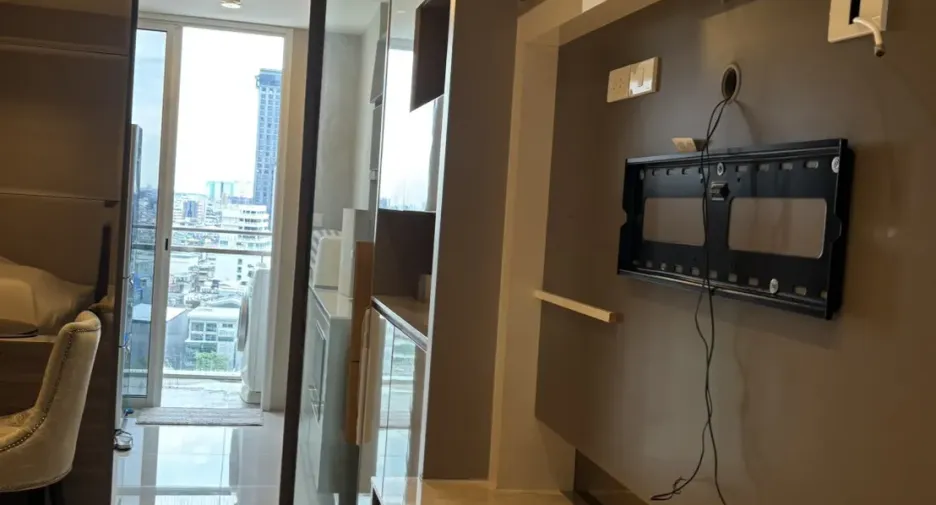 À vendre 1 chambre condo à Sathon, Bangkok