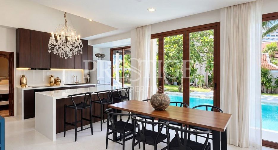 Casa en venta de 5 habitaciones en Bang Lamung, Chonburi