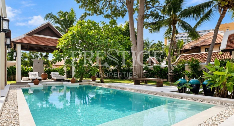 Casa en venta de 5 habitaciones en Bang Lamung, Chonburi