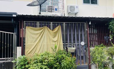 For sale 3 bedrooms house in Khlong Sam Wa, Bangkok