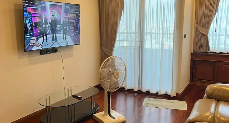 For rent 1 bed condo in Bang Rak, Bangkok