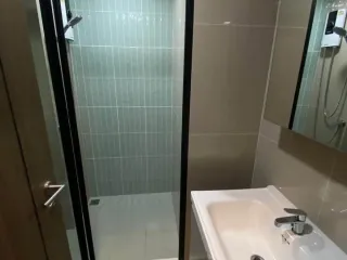 For rent 1 bed condo in Phaya Thai, Bangkok