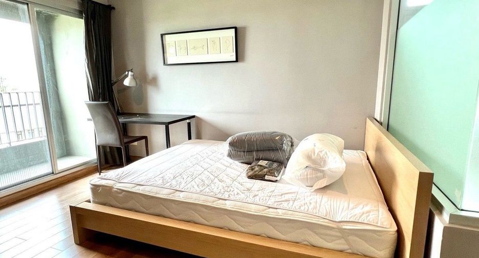 Condo en alquiler de 1 habitaciones en Khlong Toei, Bangkok