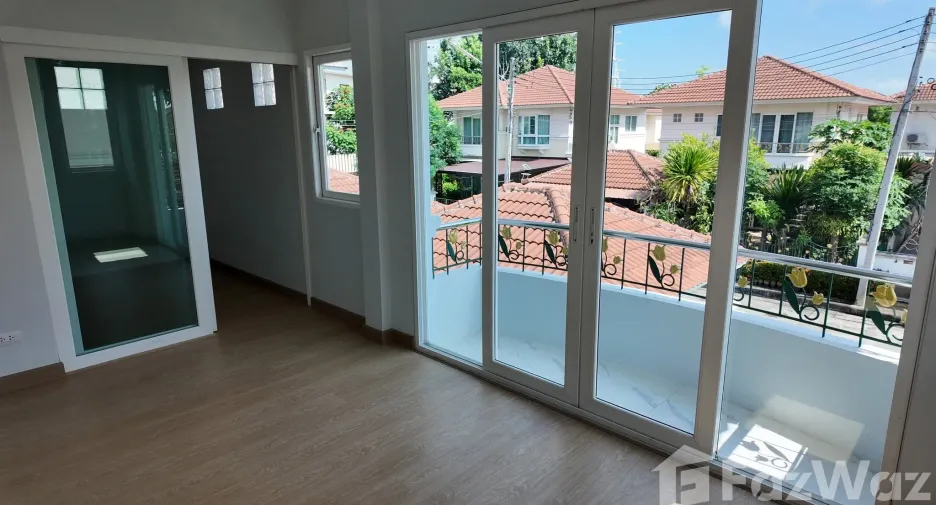 For sale 3 bedrooms house in Mueang Chiang Mai, Chiang Mai