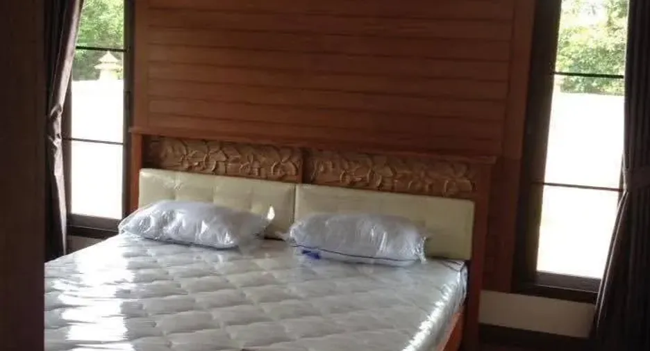 Villa zum Kauf mit 4 Zimmer in San Sai, Chiang Mai