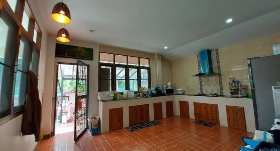 Villa zum Kauf mit 4 Zimmer in San Sai, Chiang Mai