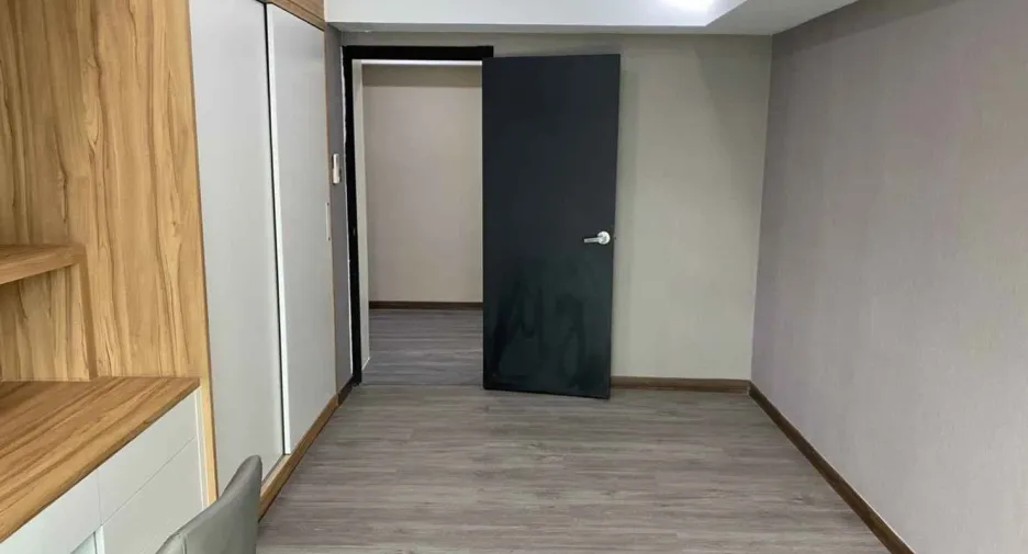 For rent 4 ベッドルーム condo in Watthana, Bangkok