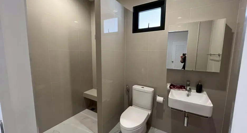 Haus zum Kauf mit 5 Zimmer in Bang Khen, Bangkok