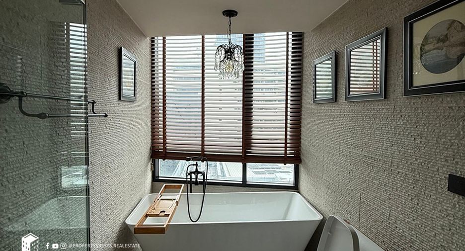 For rent 1 bed condo in Watthana, Bangkok