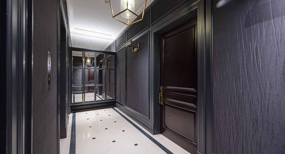 À louer 3 chambres condo à Pathum Wan, Bangkok