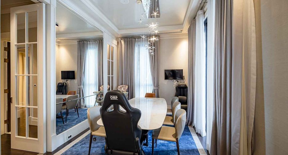 À louer 3 chambres condo à Pathum Wan, Bangkok