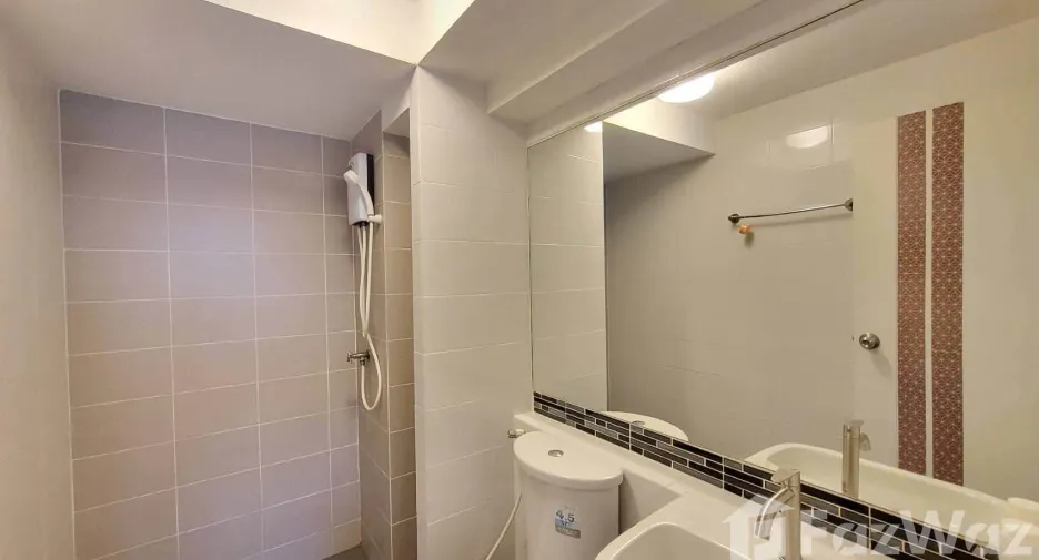 Wohnung zur Miete mit 1 Zimmer in Khlong Luang, Pathum Thani