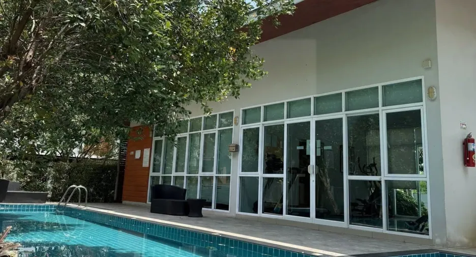 For rent 3 bedrooms townhouse in Mueang Rayong, Rayong