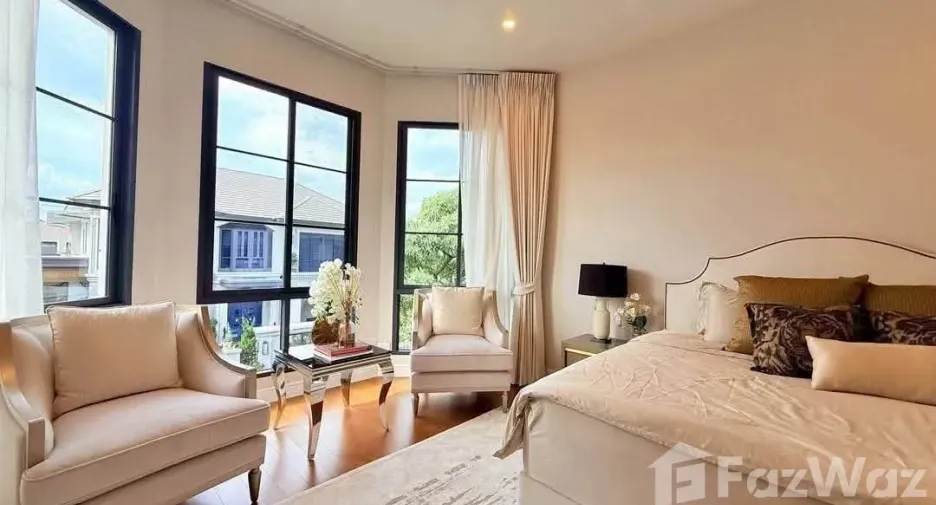 For sale and for rent 4 bedrooms house in Bang Kapi, Bangkok