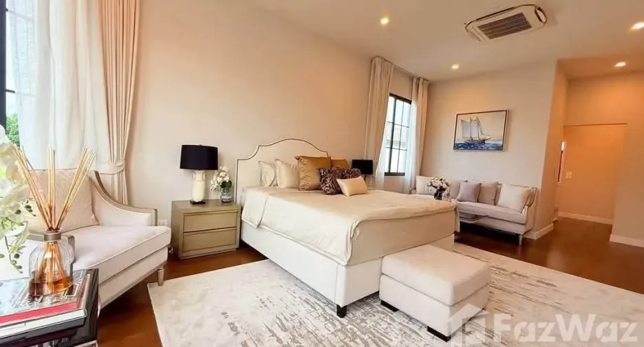 For sale and for rent 4 bedrooms house in Bang Kapi, Bangkok