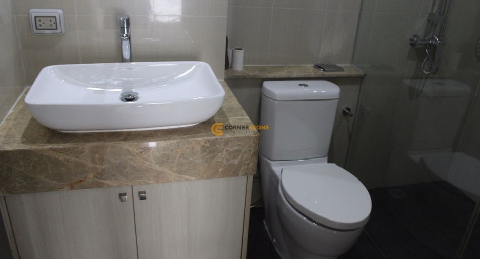 Condo en venta de 2 habitaciones en Bang Lamung, Chonburi