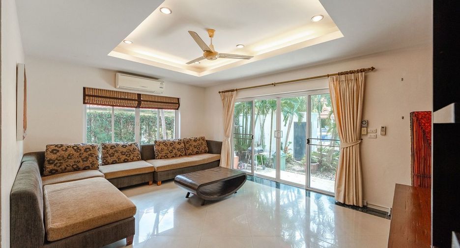 For sale 3 bedrooms villa in Mueang Phuket, Phuket