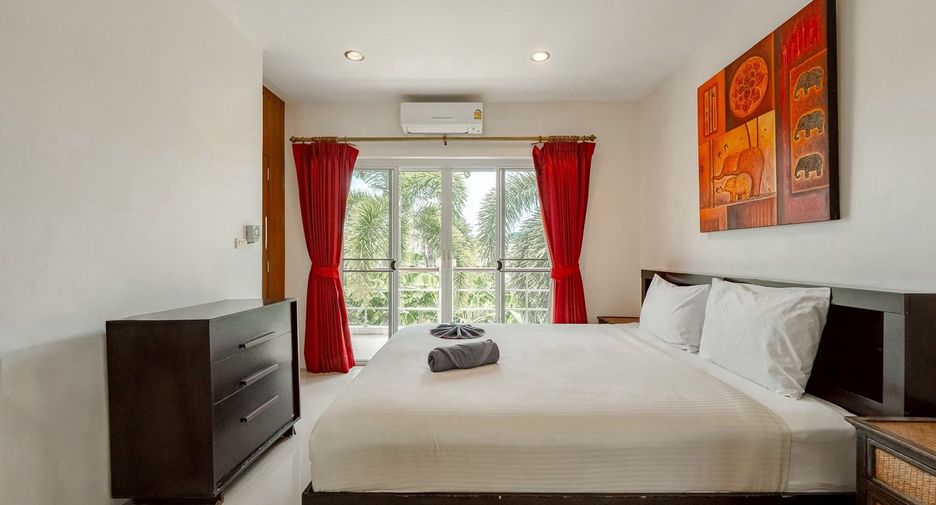 For sale 3 bedrooms villa in Mueang Phuket, Phuket