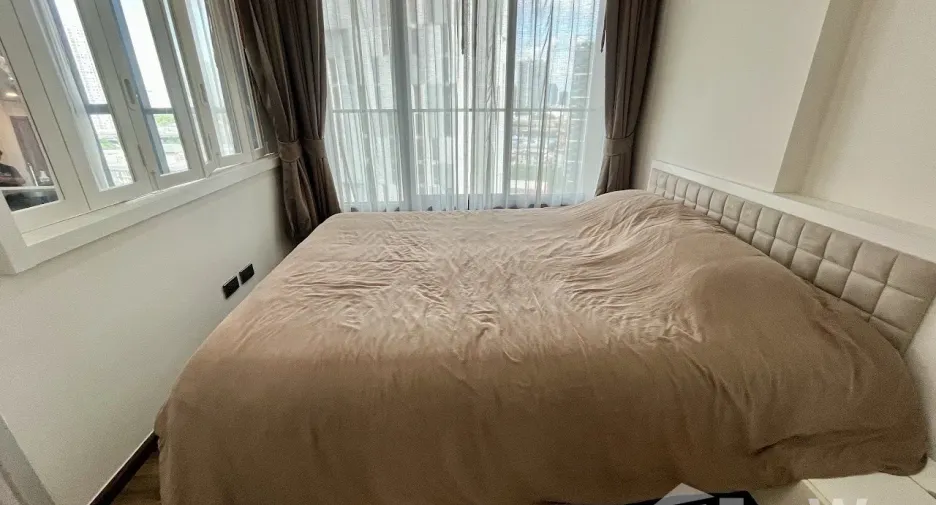 For rent 1 bed condo in Khlong Toei, Bangkok