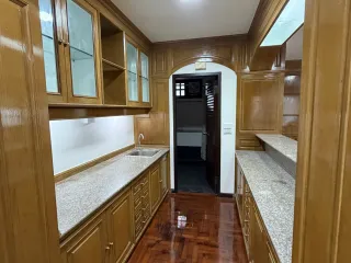 For rent 3 bedrooms house in Huai Khwang, Bangkok