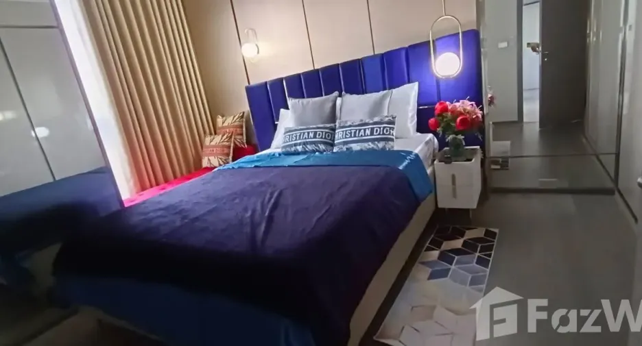 For rent 2 bedrooms condo in Khlong Toei, Bangkok