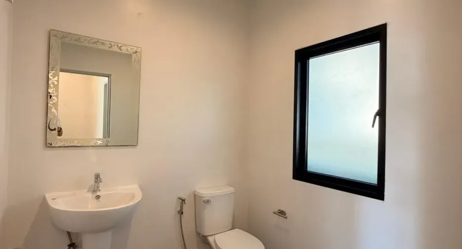 Gewerbefläche zur Miete in Mueang Phuket, Phuket