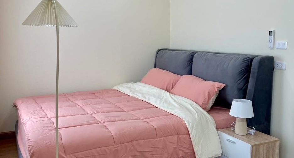 For rent 2 bedrooms townhouse in Mueang Chiang Mai, Chiang Mai