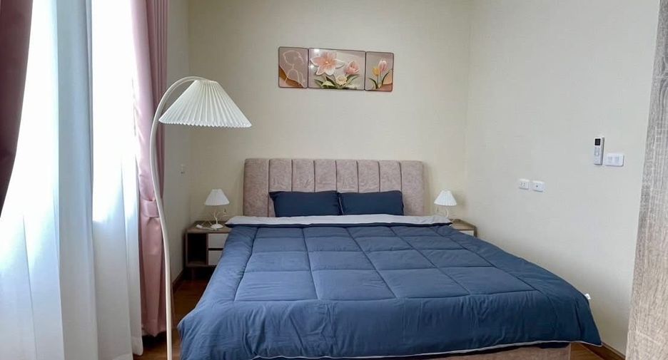 For rent 2 bedrooms townhouse in Mueang Chiang Mai, Chiang Mai
