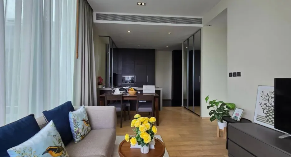 For rent 2 ベッドルーム condo in Pathum Wan, Bangkok