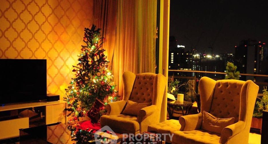 For rent 3 bedrooms condo in Watthana, Bangkok