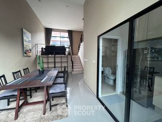 For rent 3 bedrooms townhouse in Suan Luang, Bangkok