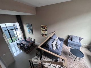 For rent 3 bedrooms townhouse in Suan Luang, Bangkok