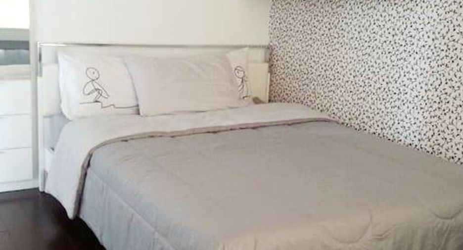 Wohnung zur Miete mit 2 Zimmer in Pathum Wan, Bangkok